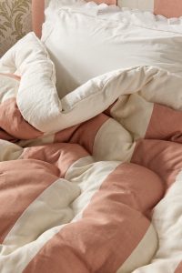 Pink stripe Eiderdown quilt